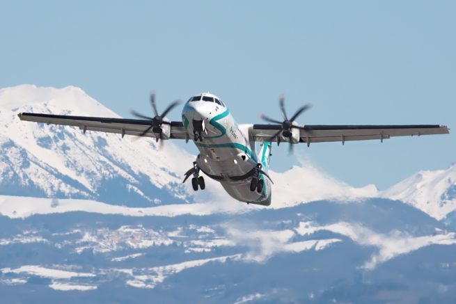 ATR 72F cargo aircraft for Martha's Vineyard charter