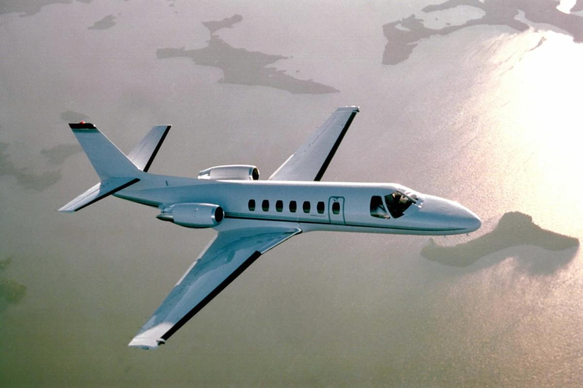 Cessna Citation Ultra view for Martha's Vineyard charter