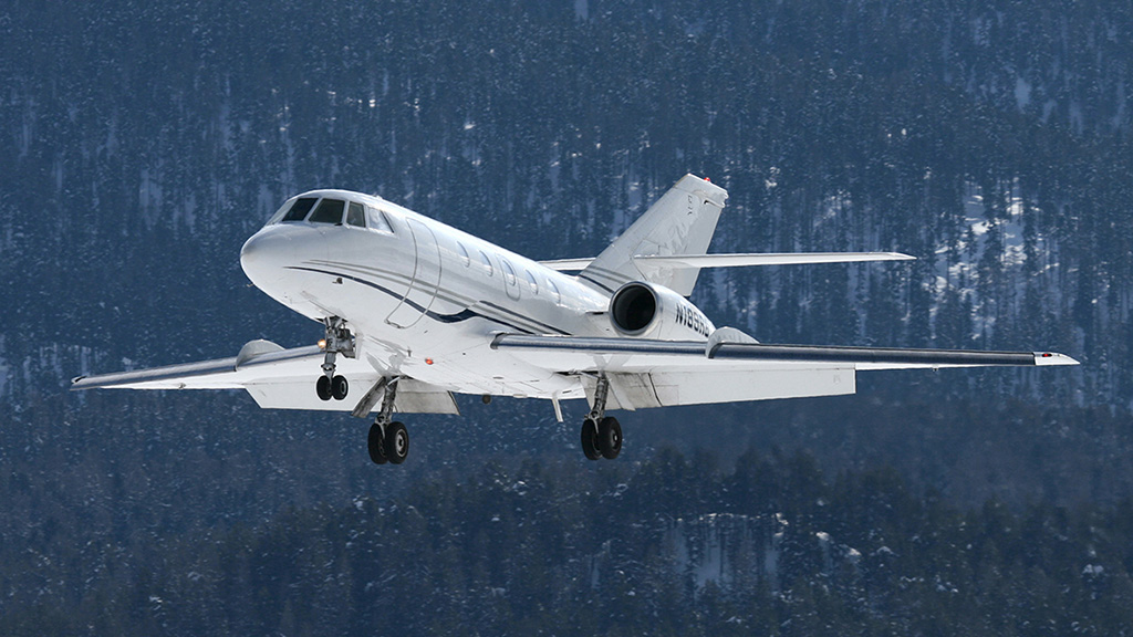 Falcon 20 midsize jet for Martha's Vineyard charter