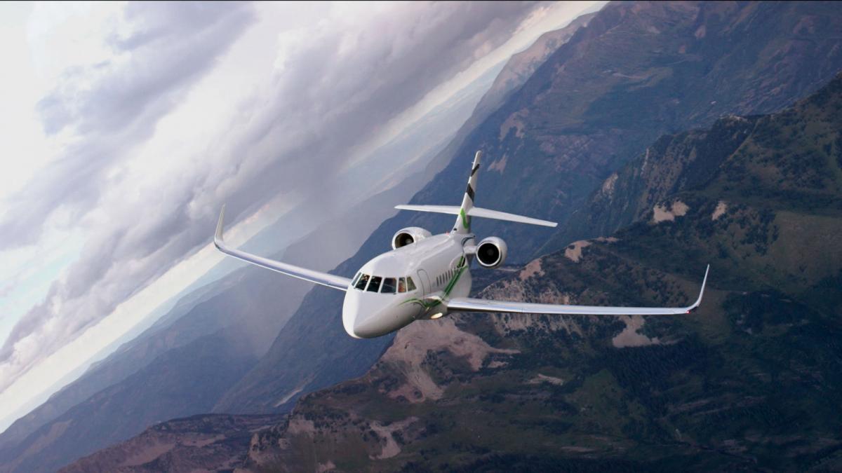 Dassault Falcon 2000S view for Martha's Vineyard charter