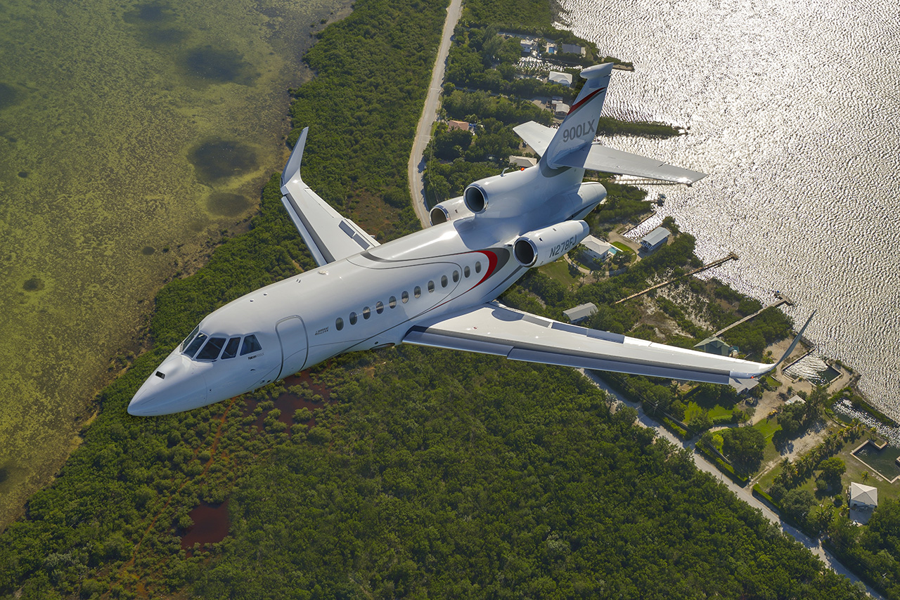Martha’s Vineyard Dassault Falcon 900LX Charter