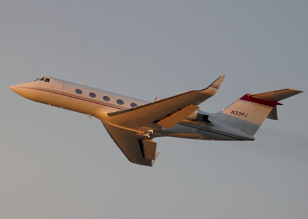 Martha’s Vineyard Gulfstream II / IIB / II-SP Charter