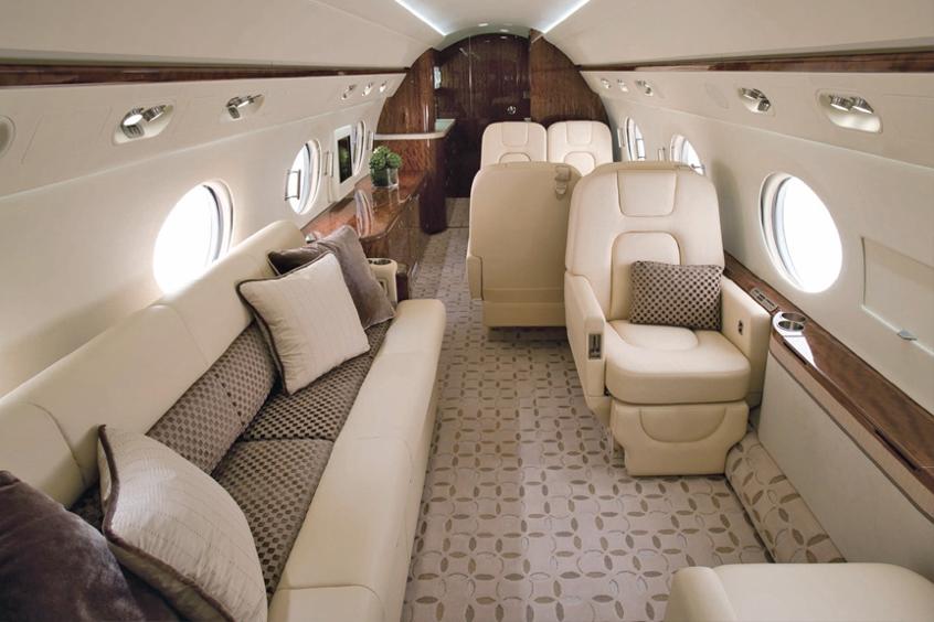 Gulfstream G350 cabin for Martha's Vineyard charter